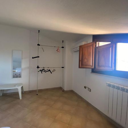 Casa Gina Appartement Porto Torres Buitenkant foto